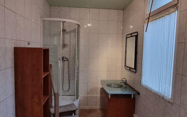 Maison à vendre    5 pièces •  Bonnat