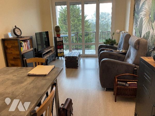 SOISSONS - cet appartement  de 60m² habitable, situé au 4ème étage, avec ascenseur