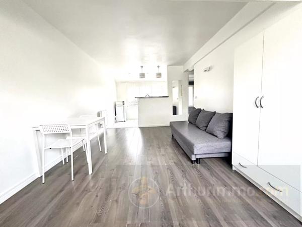 Vente Appartement 1 pièces 28 m2 à Livry-Gargan