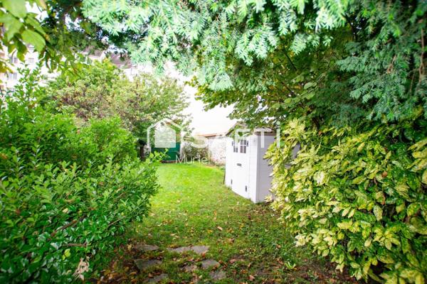 MAISON FAMILIALE - 4 CHAMBRES - CENTRE VILLE