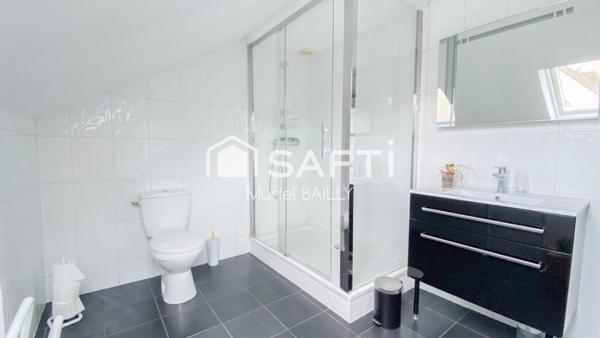 MAISON FAMILIALE - 4 CHAMBRES - CENTRE VILLE