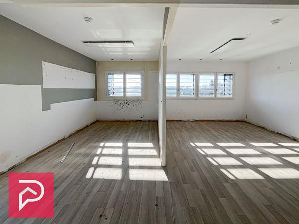 Bureaux 5 pièces 170 m2