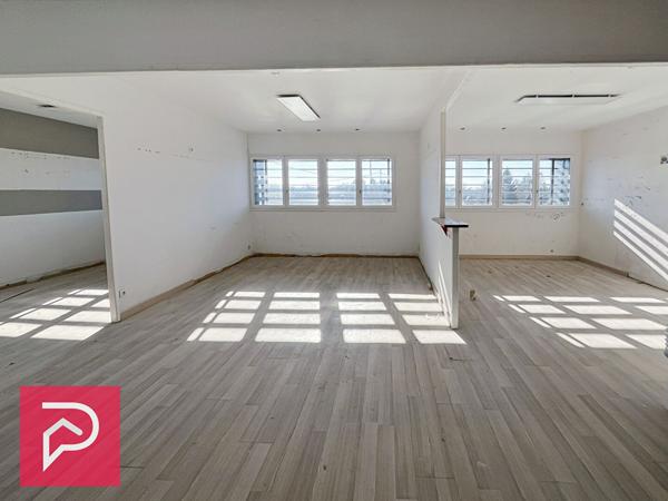 Bureaux 5 pièces 170 m2