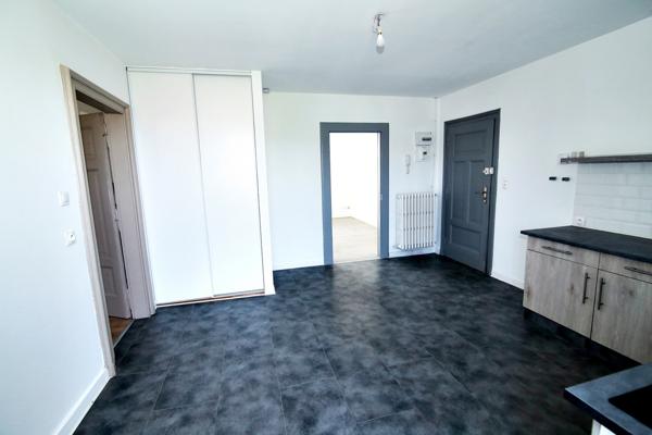 Appartement de type F3 en plain centre ville de Rombas