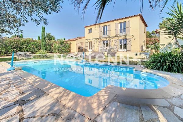 À VENDRE DRAGUIGNAN Maison 5 chambres, 168 m² sur 1500 m² de terrain avec Piscine