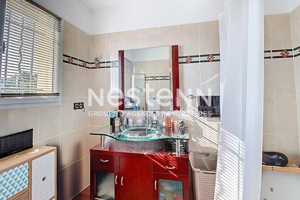 À VENDRE DRAGUIGNAN Maison 5 chambres, 168 m² sur 1500 m² de terrain avec Piscine