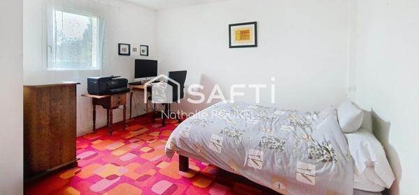 Maison 150 m2, 4 chambres, 1 bureau, double garage avec combles aménageables, terrain 2640m2