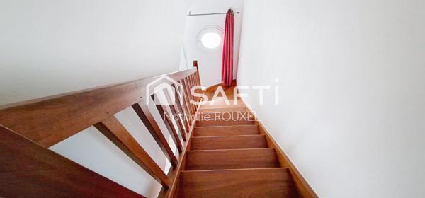 Maison 150 m2, 4 chambres, 1 bureau, double garage avec combles aménageables, terrain 2640m2