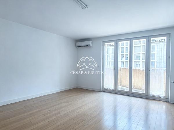 APPARTEMENT T3 74 m² | Lumineux – 2 balcons-Climatisation-Parking