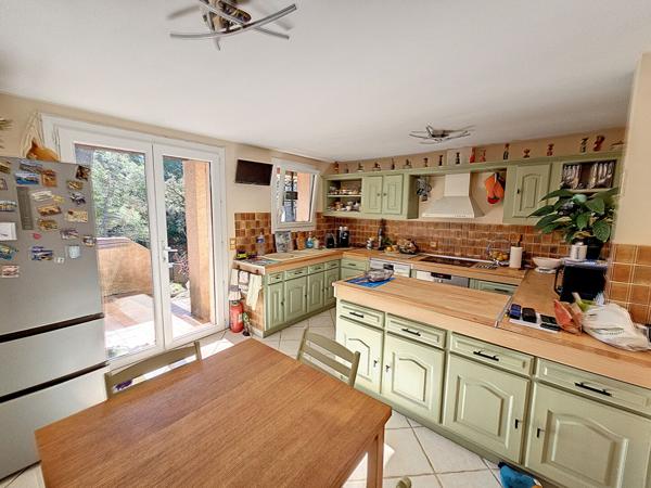 Maison Six Fours Les Plages 6 pièces - Le Brusc