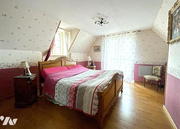 PROPRIETE RURALE de 189m² avec dépendances sur MONCE EN SAONOIS