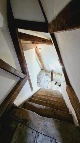 BOURGES CENTRE APPARTEMENT 111M² 4 CHAMBRES PARKINGS