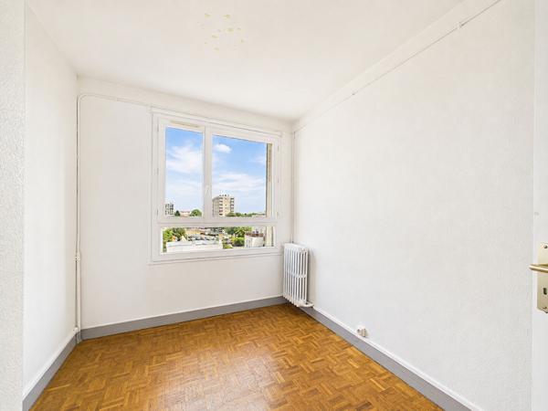 Appartement Joinville Le Pont 4 pièce(s) 70.28 m2