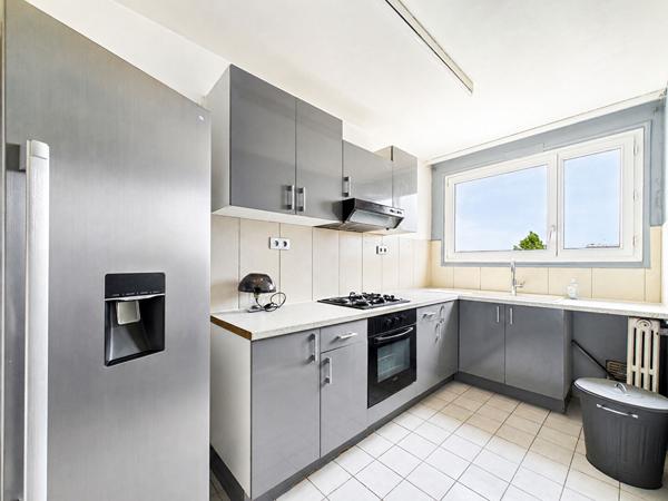 Appartement Joinville Le Pont 4 pièce(s) 70.28 m2