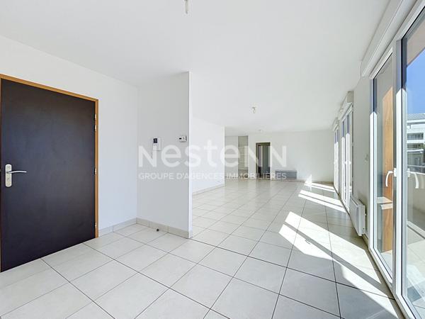 Coeur de Brest : Appartement d'exception de 95 m² avec balcon filant et parking