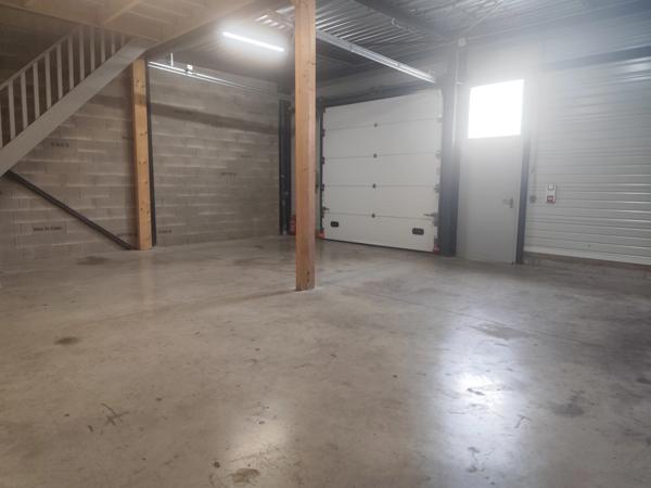 Opportunité rare : local avec bureaux & clim – Garosud Montpellier