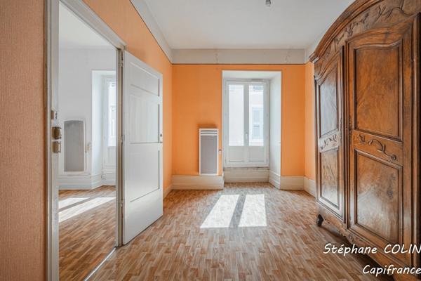 Appartement à vendre 3 pièces + parking TULLINS (38)