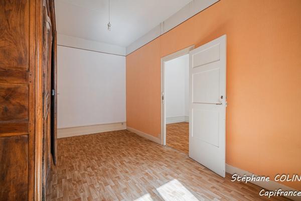 Appartement à vendre 3 pièces + parking TULLINS (38)