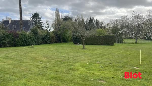 Terrain 600m²