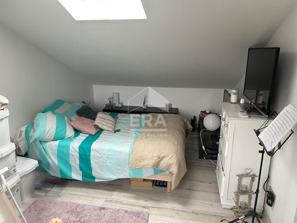 Maison DPE B esprit loft avec jardin et 3 places de parking