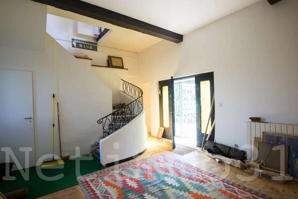 maison composée de 3 appartements