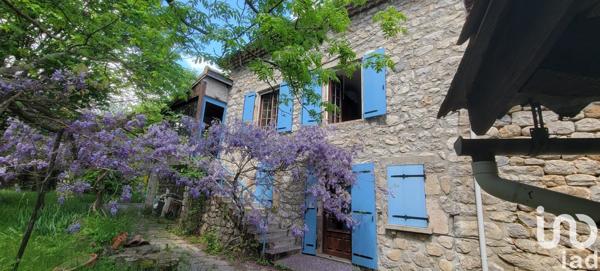 Maison à vendre 9 pièces 230 m² Mayres