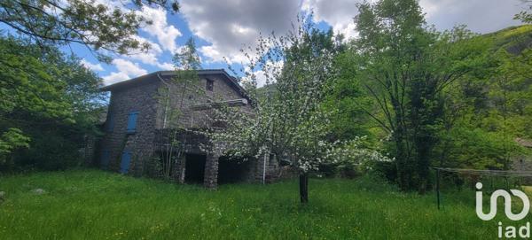 Maison à vendre 9 pièces 230 m² Mayres