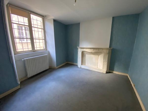 Maison à ALENCON, 61000 - 6 pièces 260m²