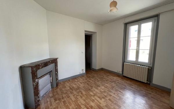 Maison à vendre    3 pièces •  Noyers-sur-Cher