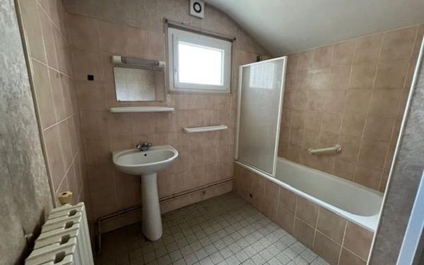 Maison à vendre    3 pièces •  Noyers-sur-Cher