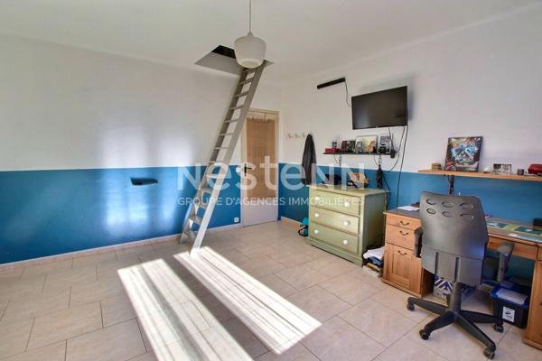 Marignane centre-Appartement 4 pièces d'une surface de 82m² avec terrasse.