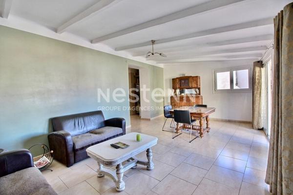 Marignane centre-Appartement 4 pièces d'une surface de 82m² avec terrasse.