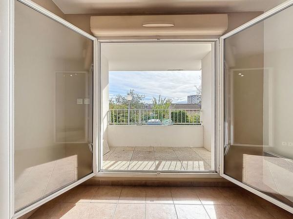 Appartement Marseille 2 pièce(s) 40.66 m2