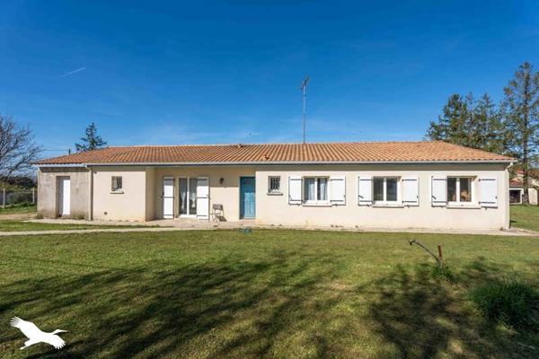 Maison à vendre |  Montlieu-la-Garde |  6 pièces | 161 m²