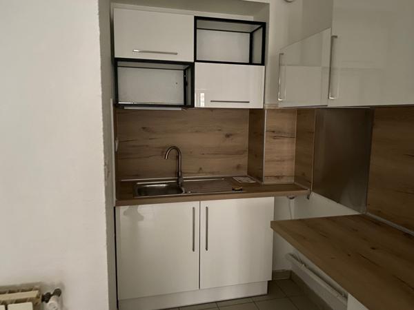 APPARTEMENT DE TYPE F3 TRIPLEX