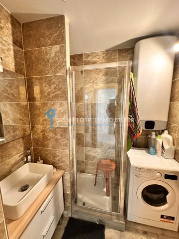 Appartement
                                                                                                                                                                                                                                                                                                                        4 pièce(s)                                                                                                                                                                                                          3 chambre(s)                                                                                                                                                                                                          70  m²