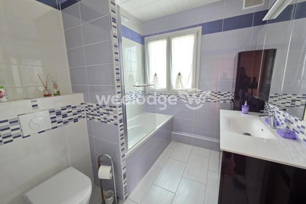 Maison à vendre 5 pièces de 80 m² à Conflans-Sainte-Honorine