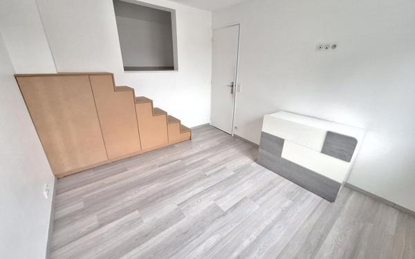 Maison à louer    5 pièces • 113 m2 Noisy-le-Grand