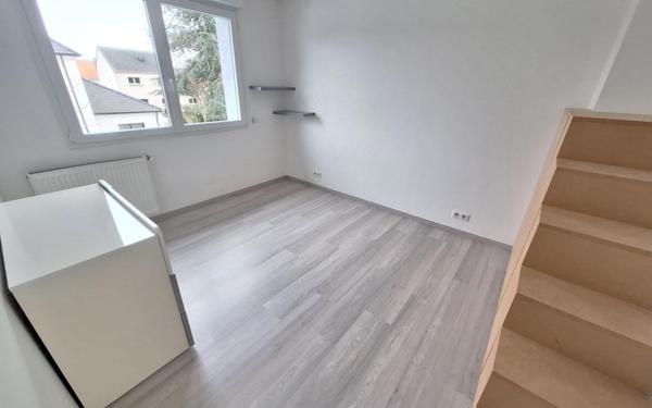 Maison à louer    5 pièces • 113 m2 Noisy-le-Grand