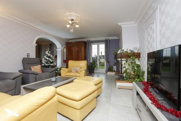 Maison à vendre |  Esvres |  8 pièces | 198 m²