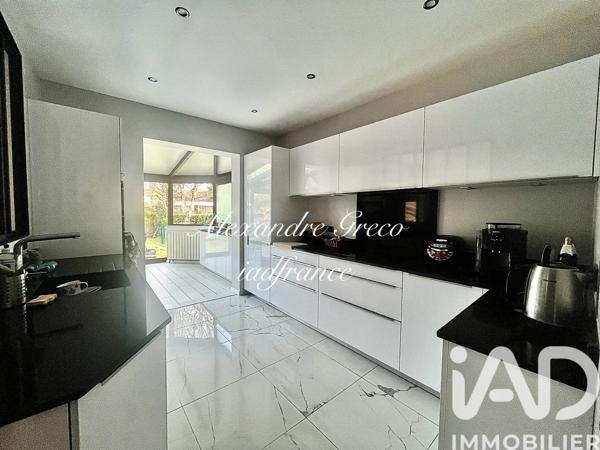 Maison à vendre 8 pièces 185 m² Taverny