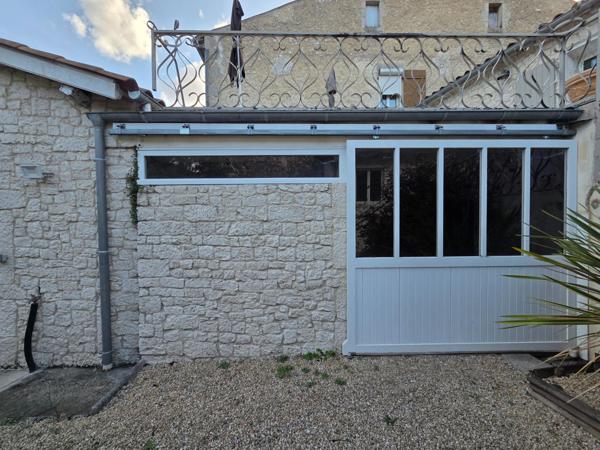 Maison à SAINT-JEAN-D'ANGELY, 17400 - 6 pièces 185m²