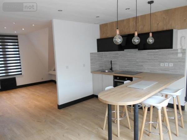 Appartement à louer à Estaires dans le Nord (59940), ref : DLOC490