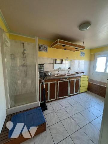 Nouveauté en exclusivité sur OUTREAU (Pas-de-Calais 62 ) joli pavillon indépendant