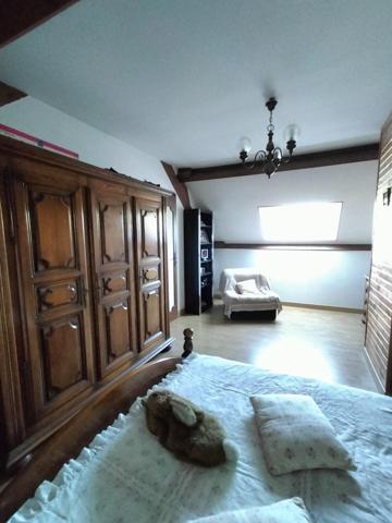 Charmante maison de 121 m², 6 pièces, garage et terrain de 585m² à LUCE 28110