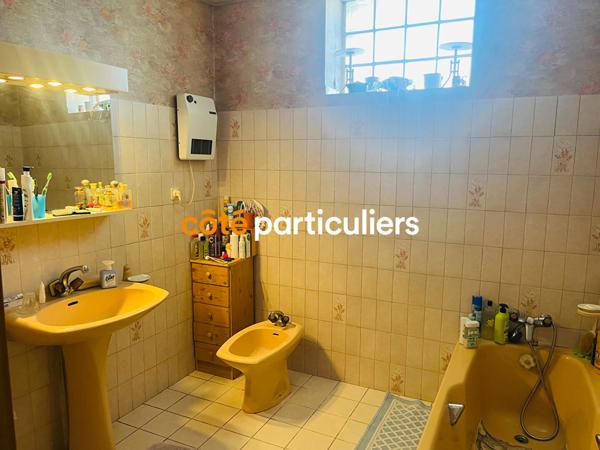 Vente Maison166 m² - 7 Pièces - GIVRY (71640)