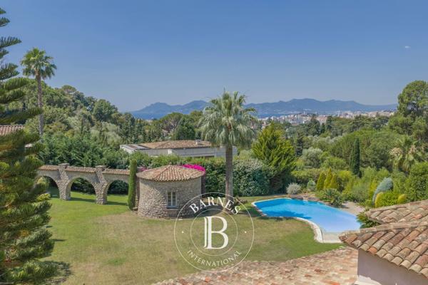 Cannes, Villa 5 Chambres -  250 m² à vendre
