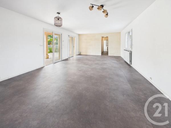 Maison à vendre  6 pièces - 162 m 2   VILLENAVE D ORNON  - 33