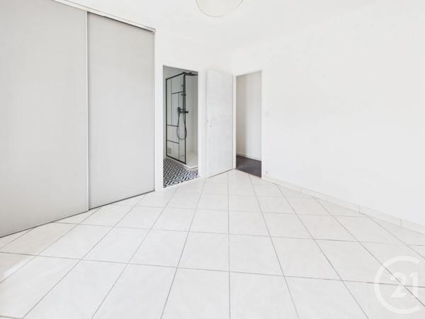 Maison à vendre  6 pièces - 162 m 2   VILLENAVE D ORNON  - 33
