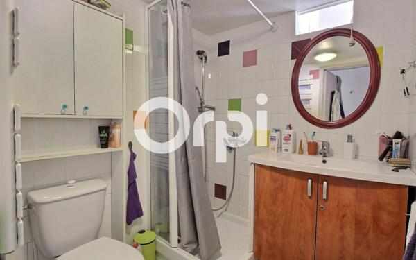 Appartement à vendre    3 pièces • 58 m2 Marseille 8